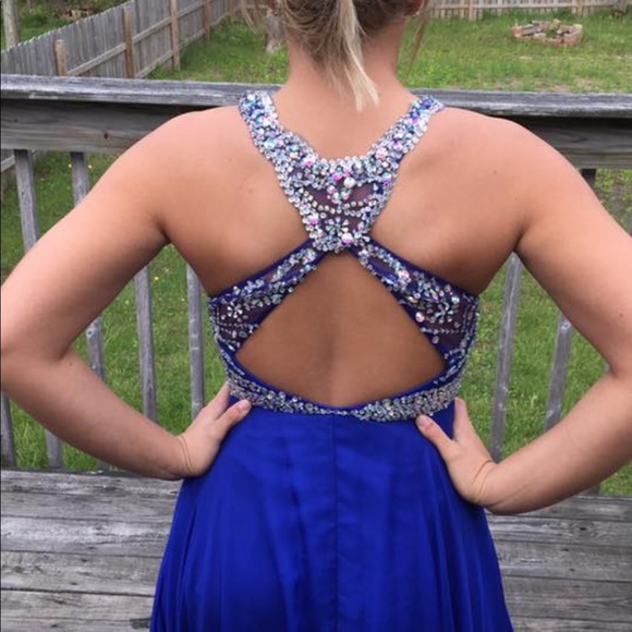 PROM DRESS - Picture 2 of 2